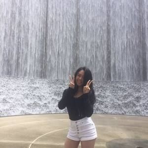 Meet your Posher, Fiona